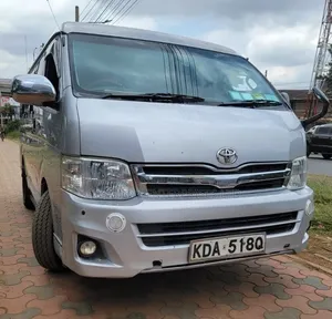 Toyota HiAce 2014 Silver