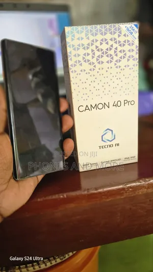 Tecno Camon 40 Pro 5G 256 GB Gray