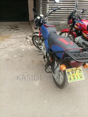 Bajaj Boxer 2022 Red