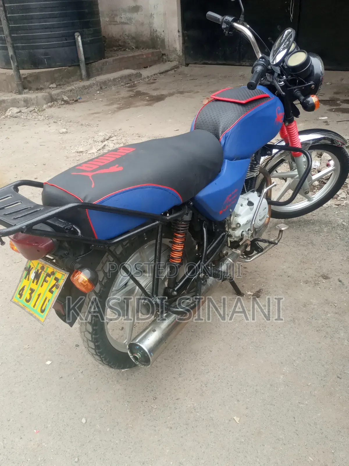 Bajaj Boxer 2022 Red
