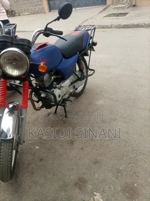 Bajaj Boxer 2022 Red
