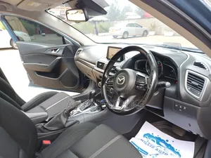 Mazda Axela 2017 Blue