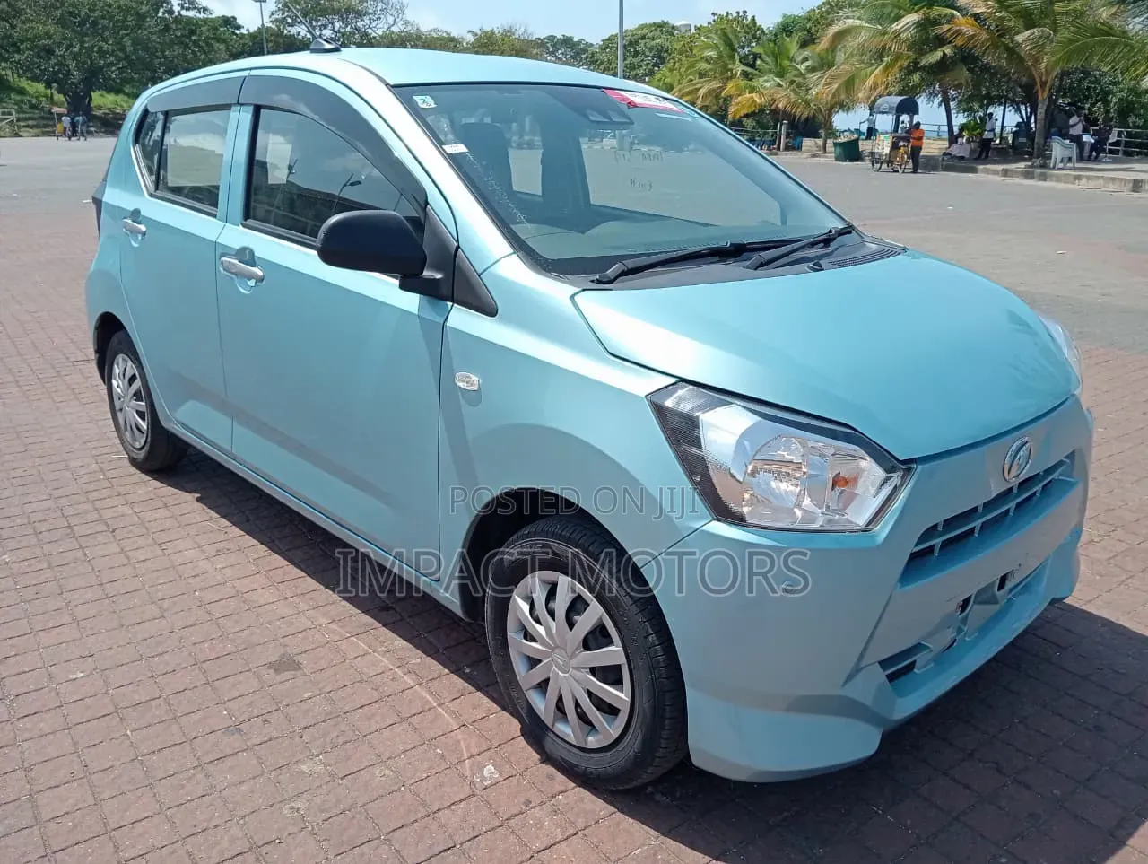 Daihatsu Mira 2019