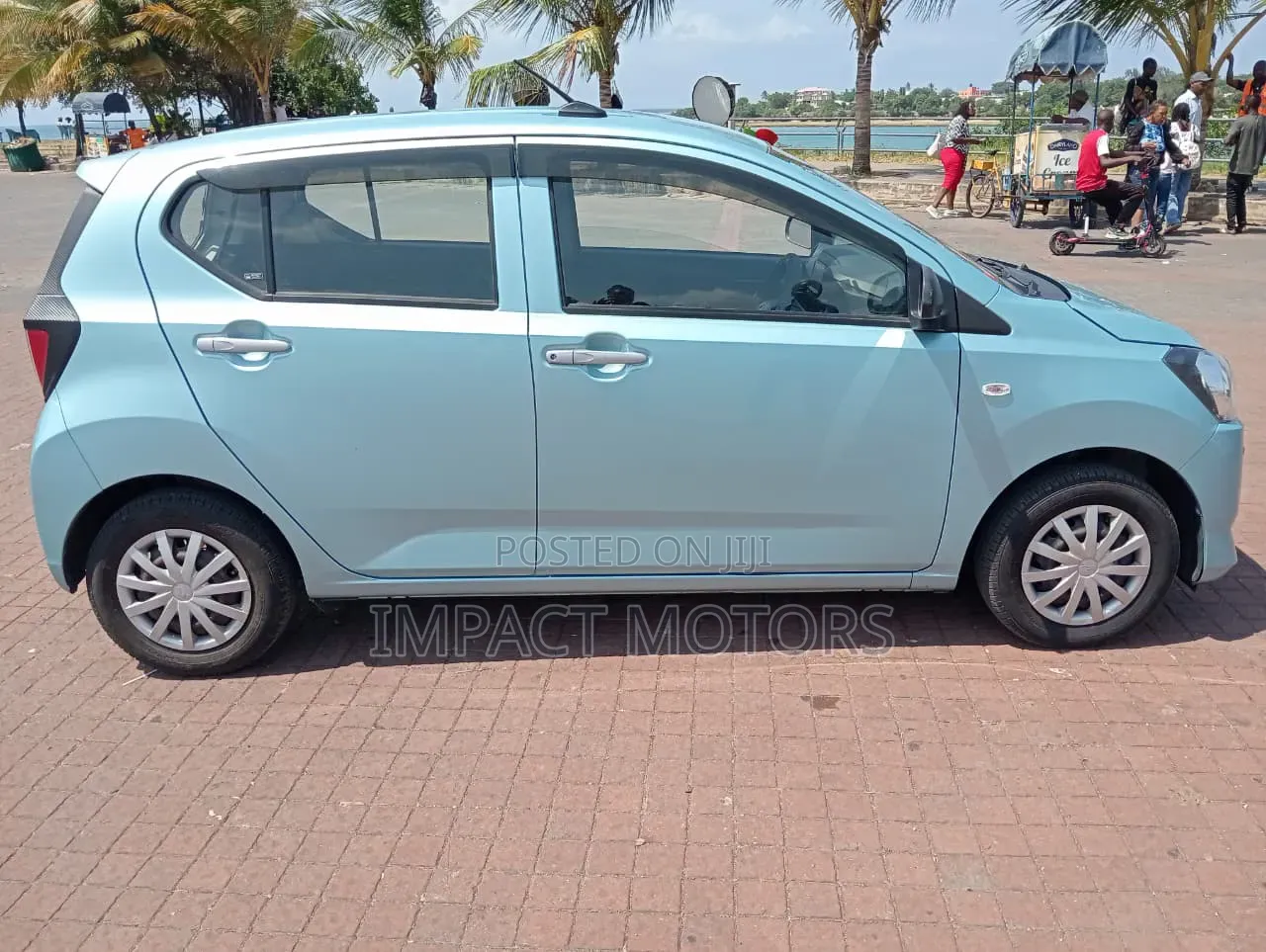 Daihatsu Mira 2019