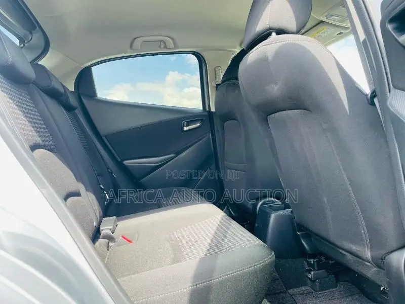Mazda Demio 2018