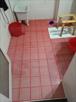 1 Square Metre Heavy Gauge Perforated H Mat,