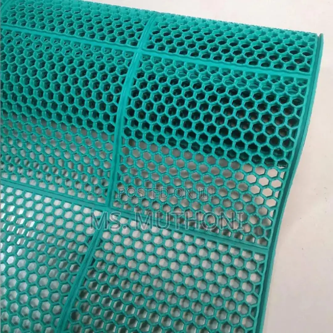 1 Square Metre Heavy Gauge Perforated H Mat,