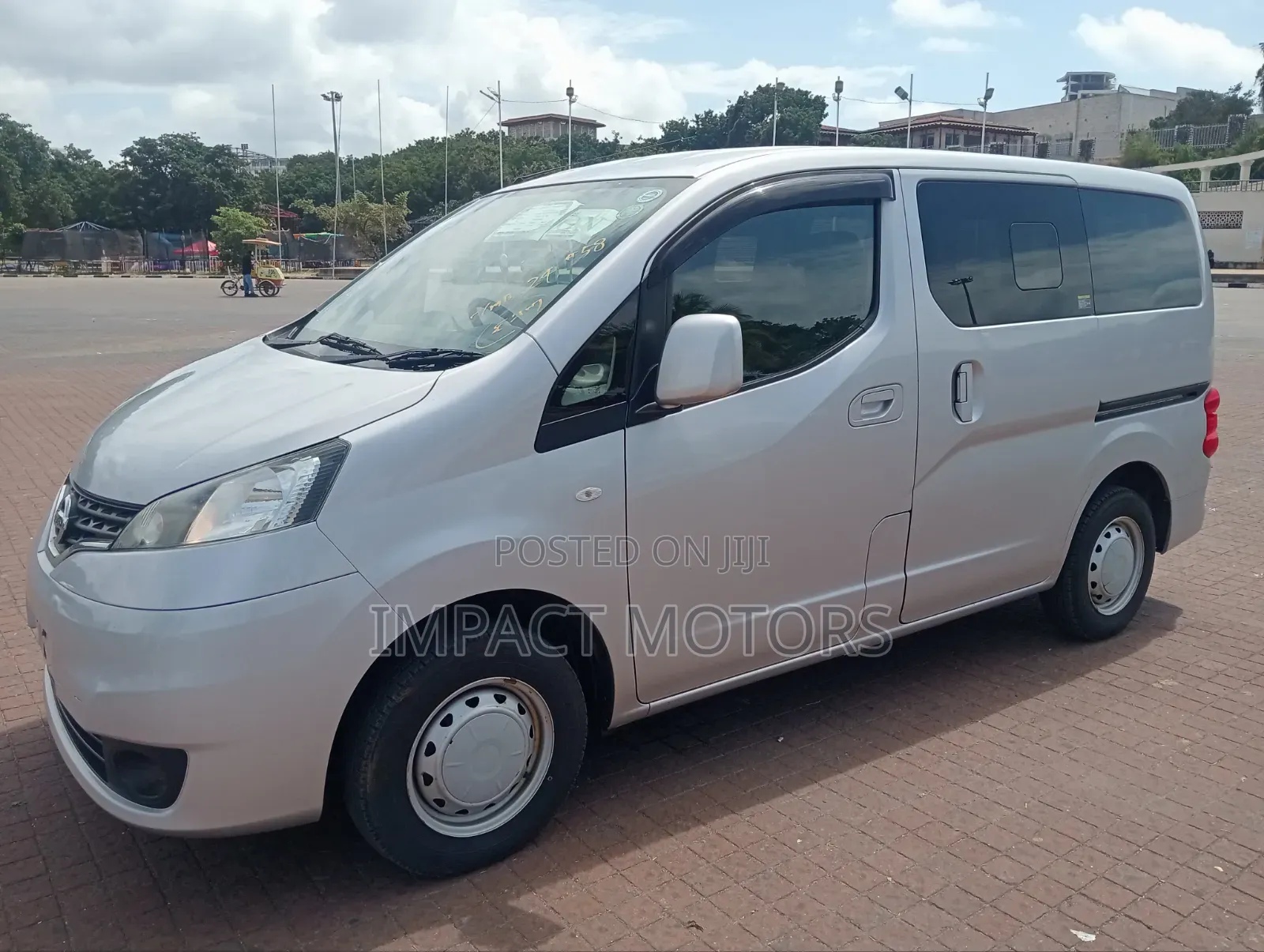 Nissan NV200 2019 Silver