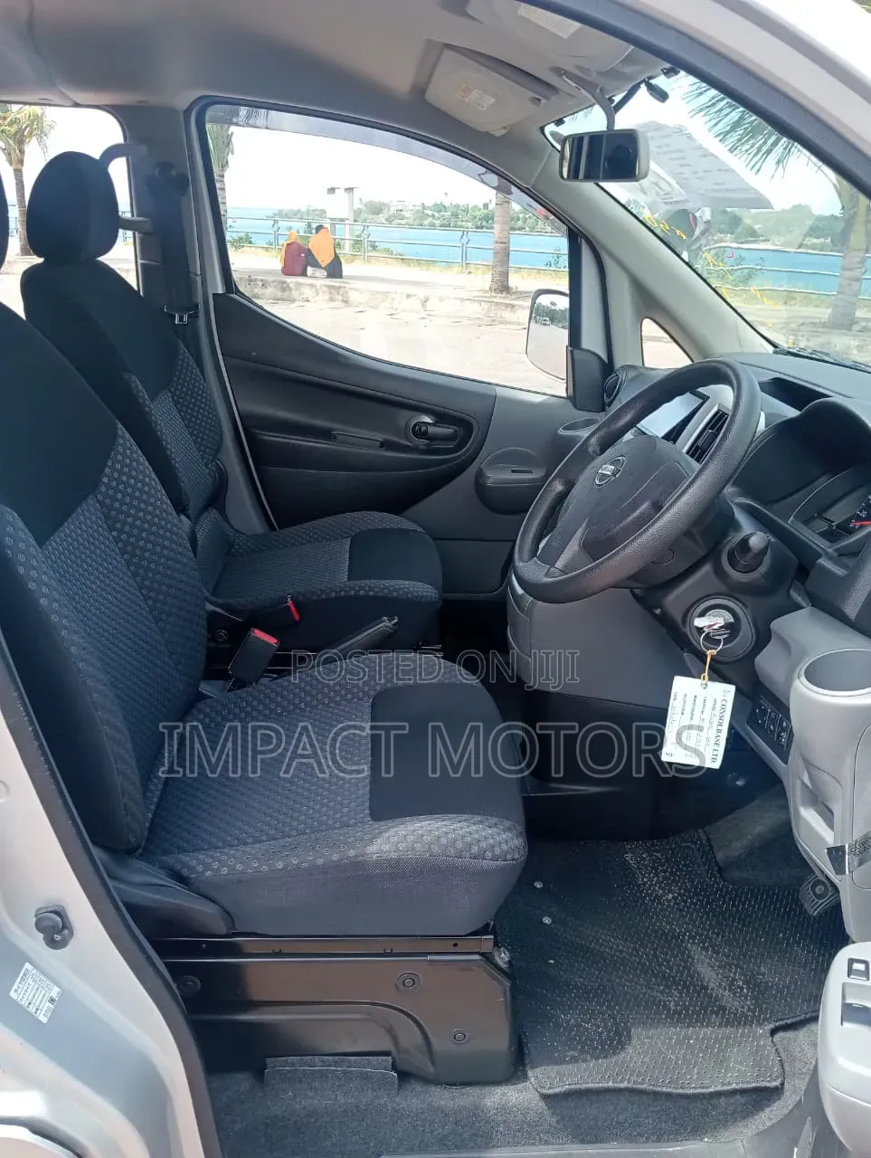 Nissan NV200 2019 Silver