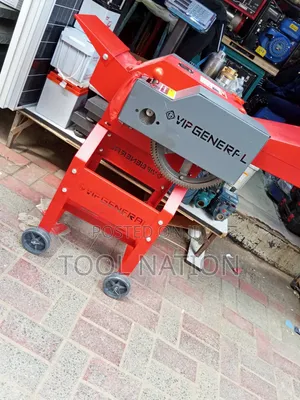 Feed Chopper With Petrol Engine
