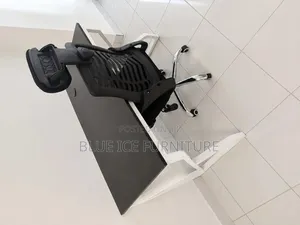 Office Workstation Metallic Desk With Headrest Chair