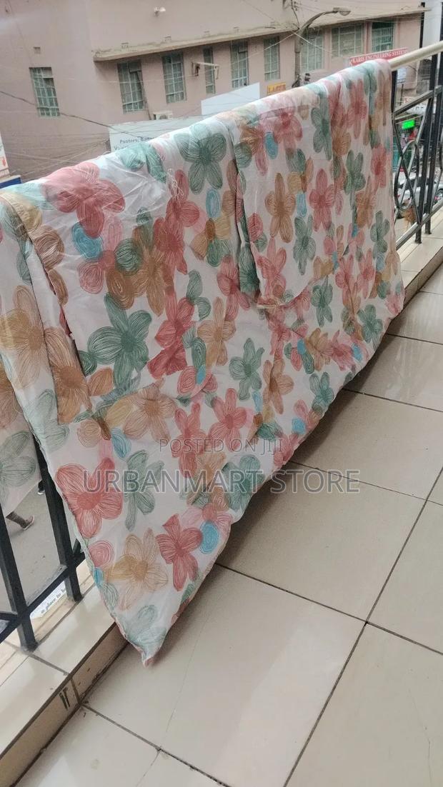 Quality Unbinded Duvet Set for All Seasons - main view