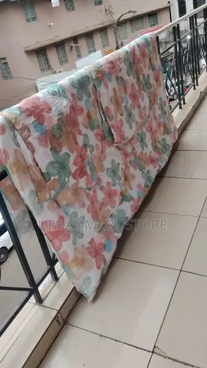 Quality Unbinded Duvet Set for All Seasons