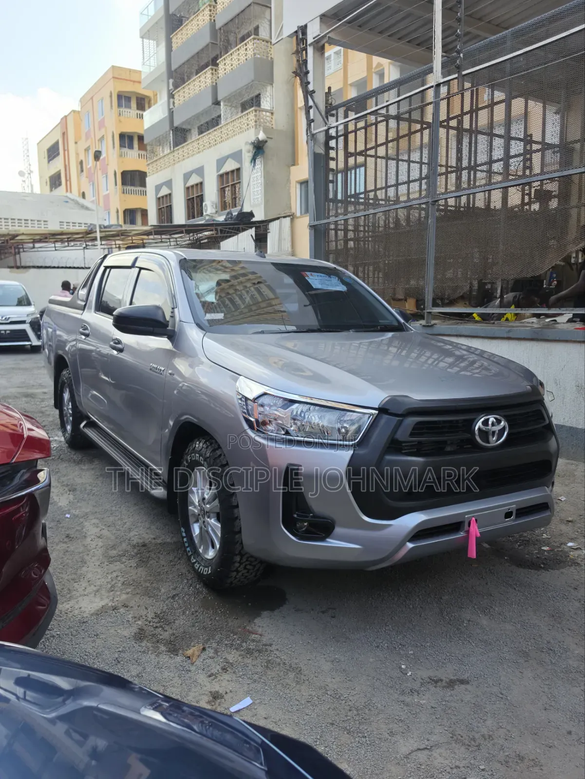 Toyota Hilux 2020 Silver