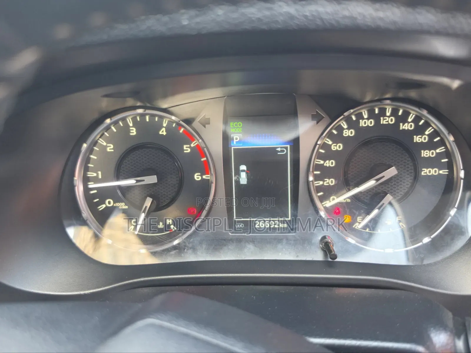 Toyota Hilux 2020 Silver