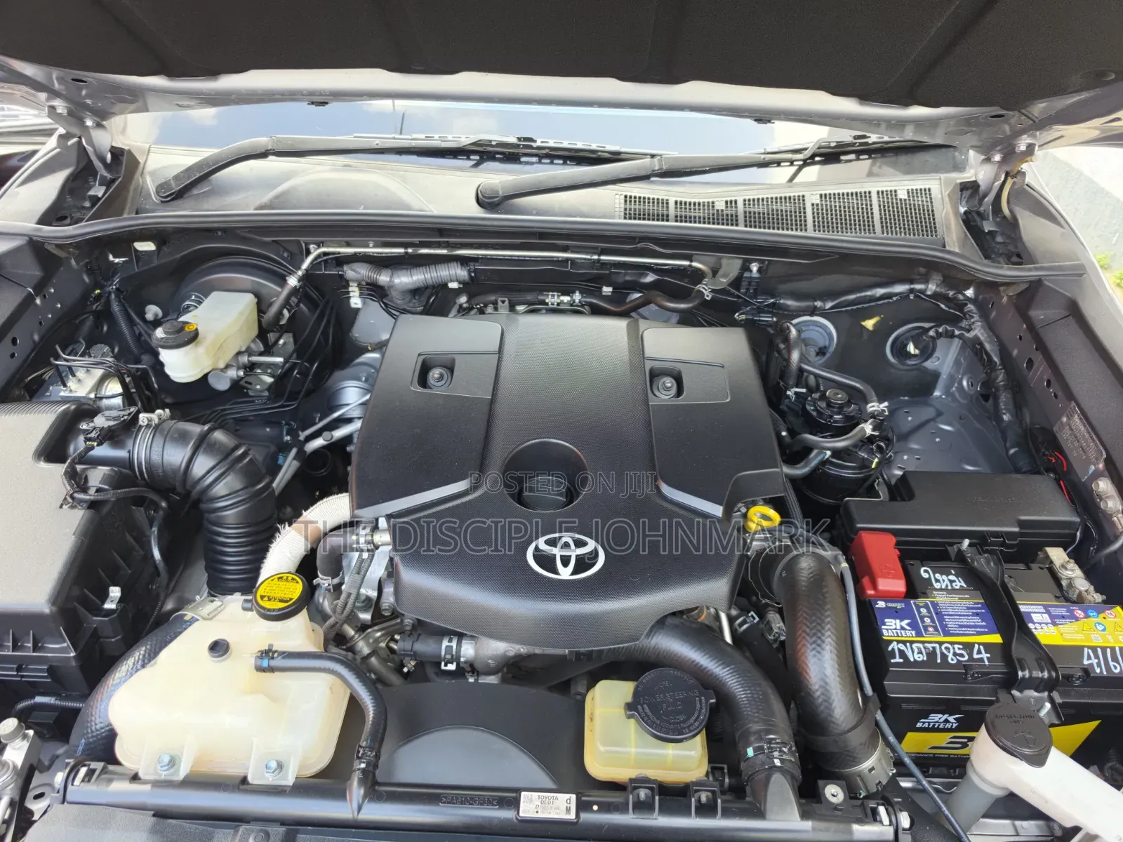Toyota Hilux 2020 Silver