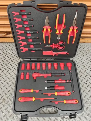 30 Piece Insulated Tool Set for Electric and Hybrid Vehicles