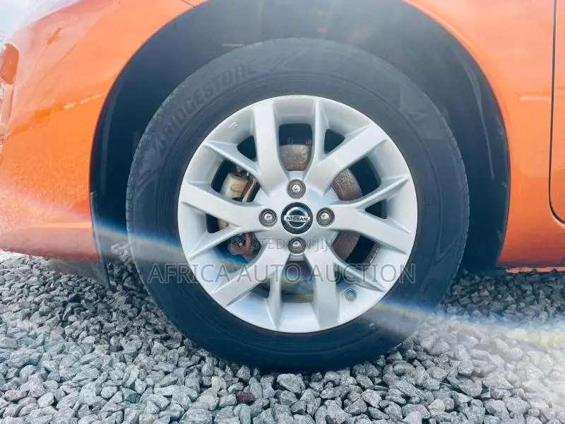 Nissan Note 2019 Orange