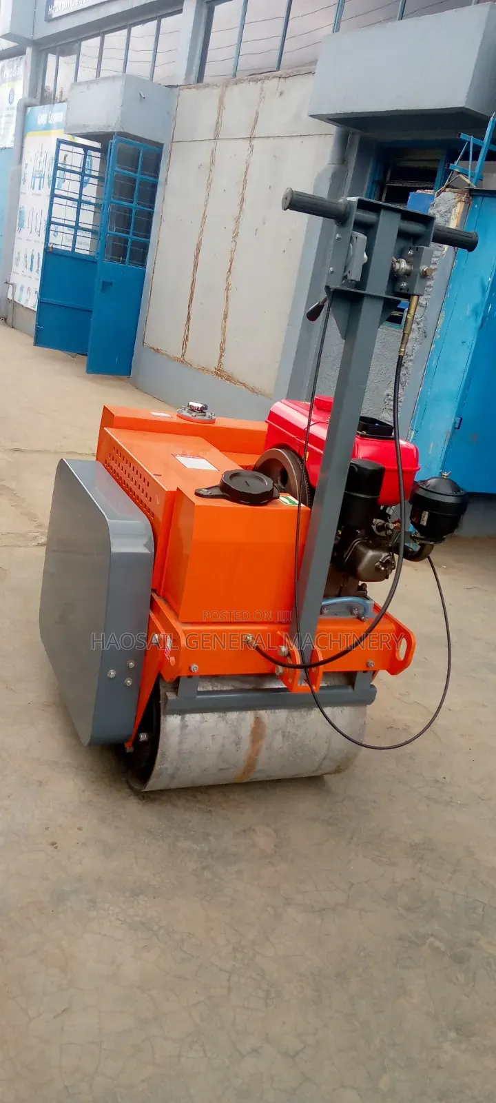 Road Roller Machine
