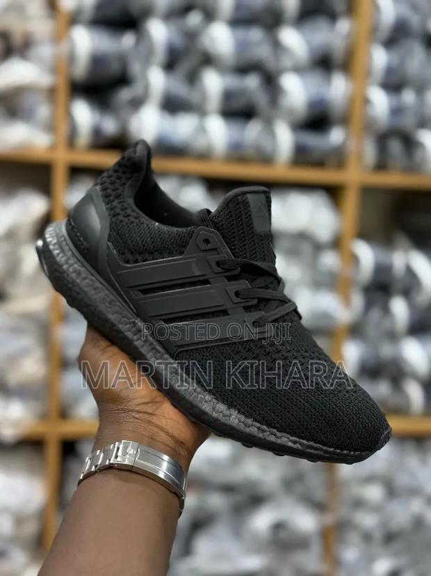 Adidas Ultra Boost (Size 38-45)