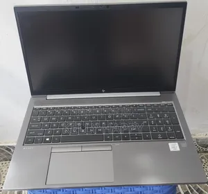 Laptop HP ZBook Firefly 16 G10 16GB Intel Core i7 SSD 500GB