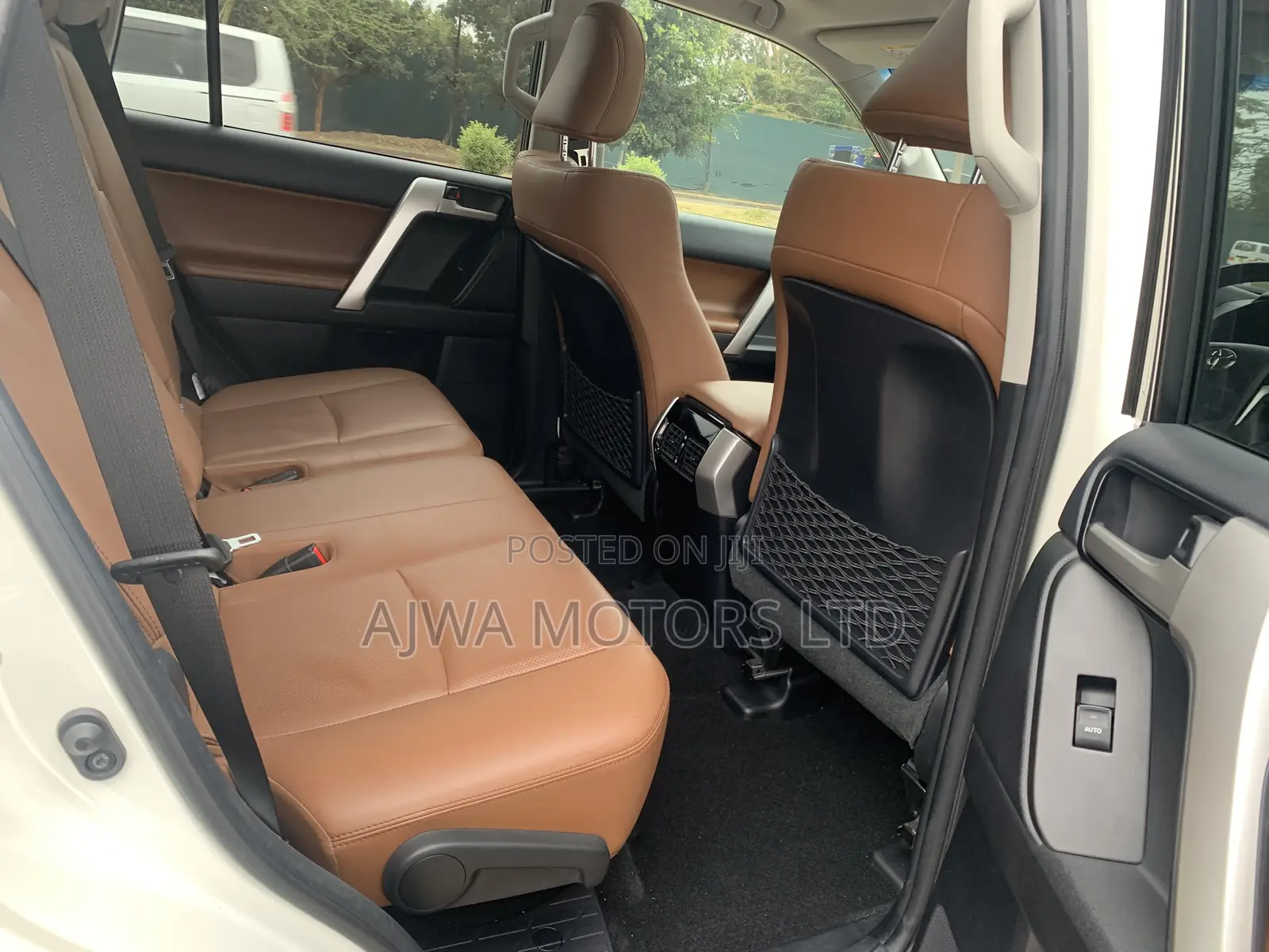 Toyota Land Cruiser Prado 2.7 2021 White
