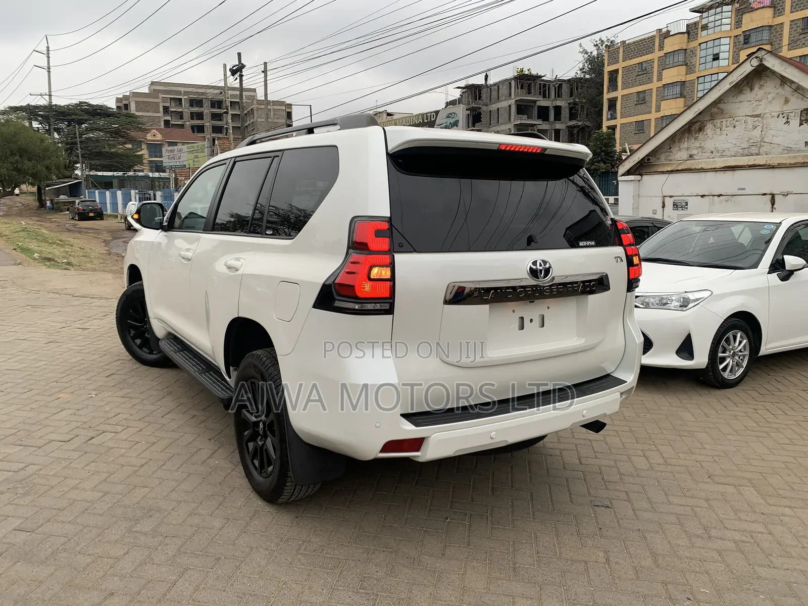 Toyota Land Cruiser Prado 2.7 2021 White