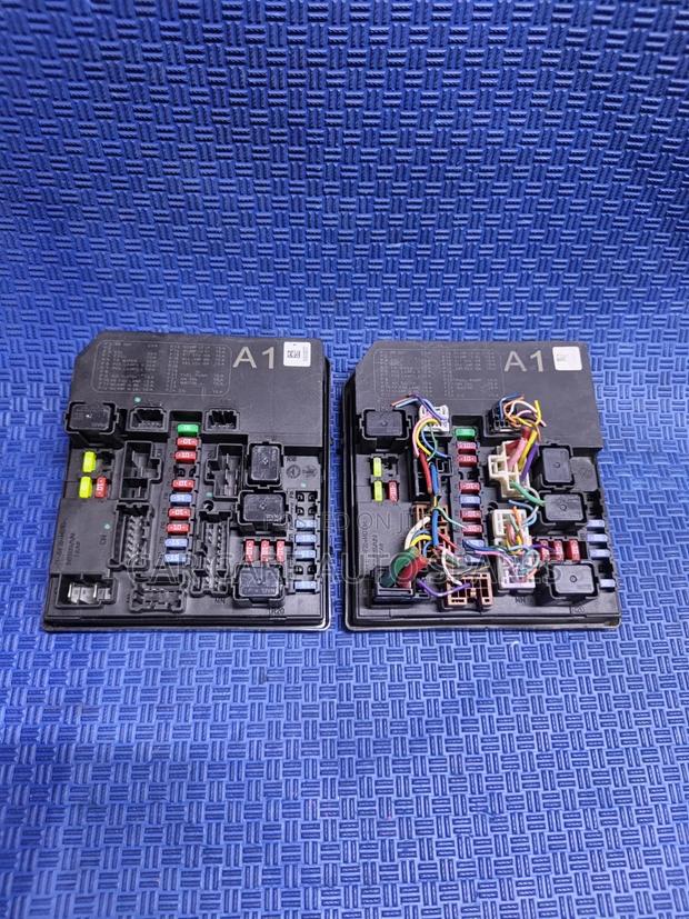 Fuses Box Nissan Juke 2011