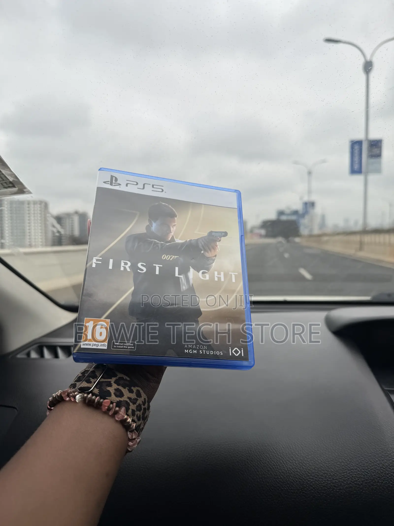 First Light 007 Ps5 Used Game