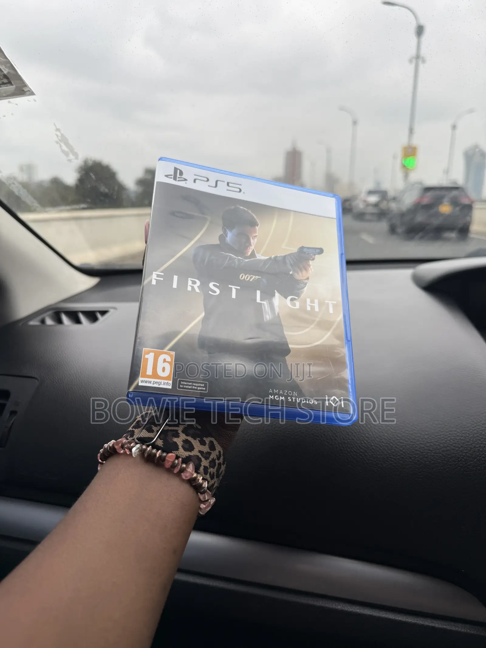 First Light 007 Ps5 Used Game
