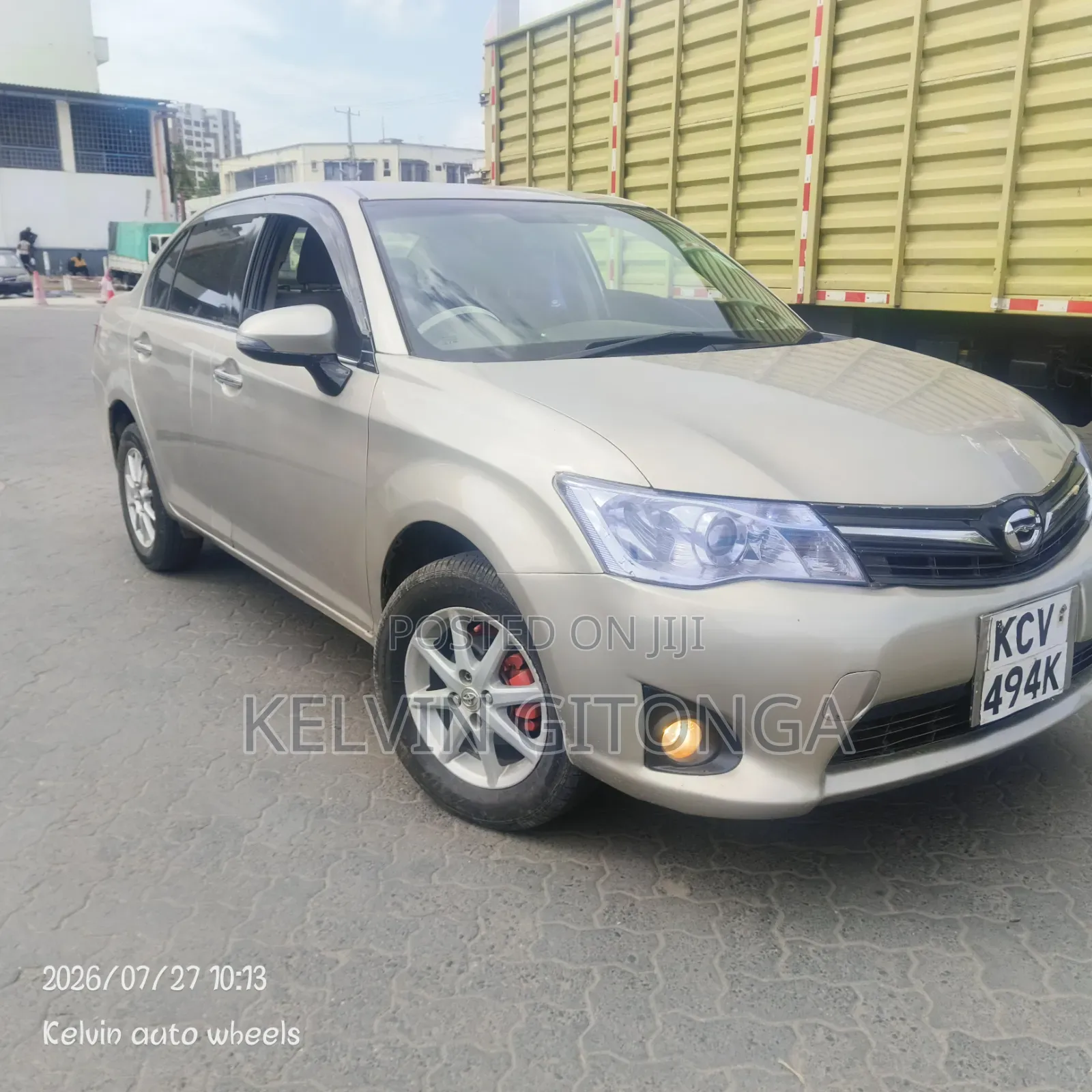 Toyota Axio 2013 Gold