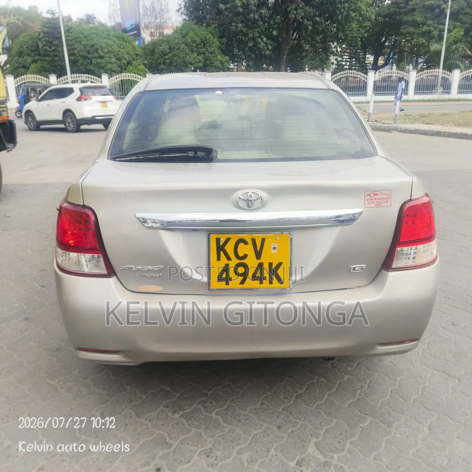 Toyota Axio 2013 Gold