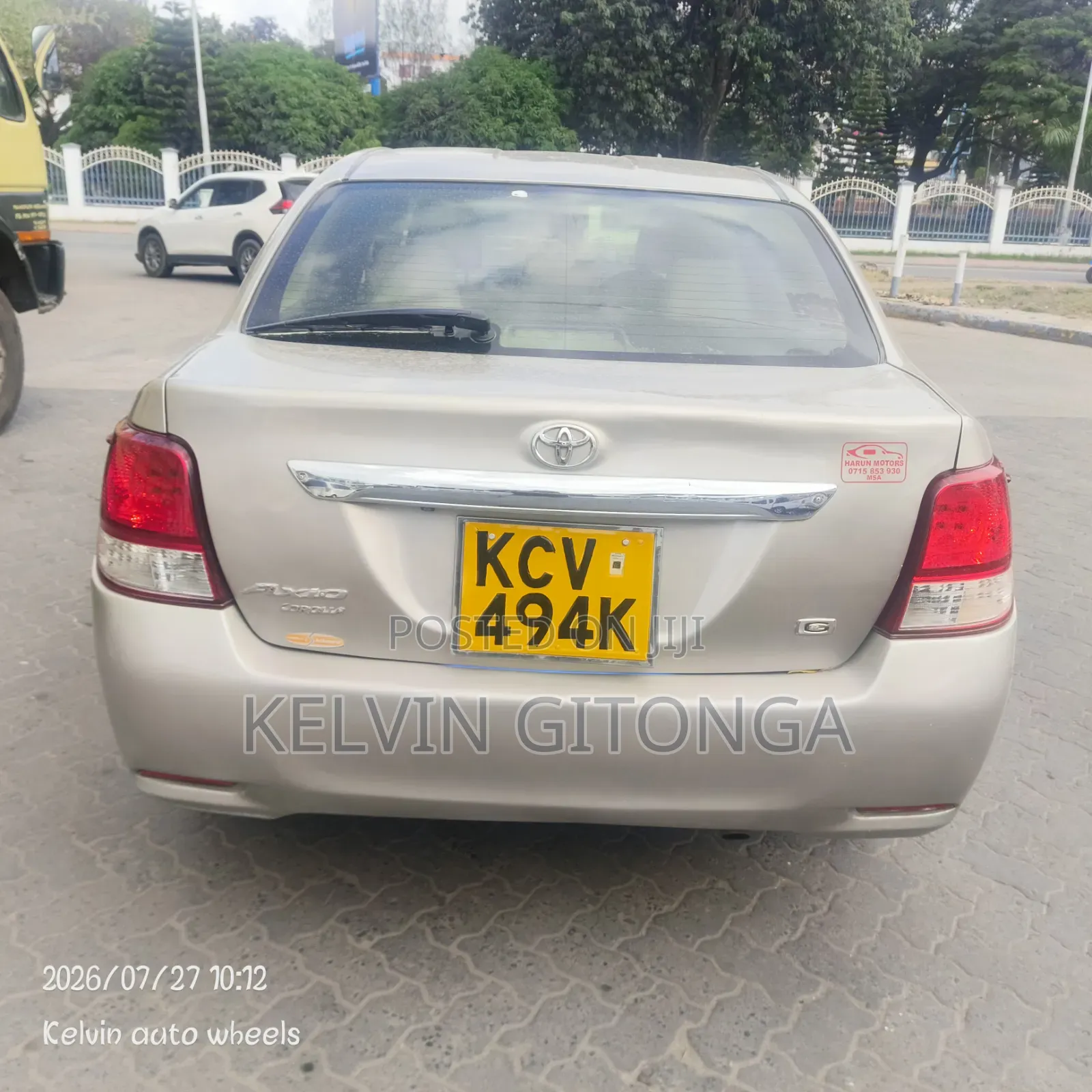 Toyota Axio 2013 Gold