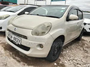 Toyota Passo 2012 Beige