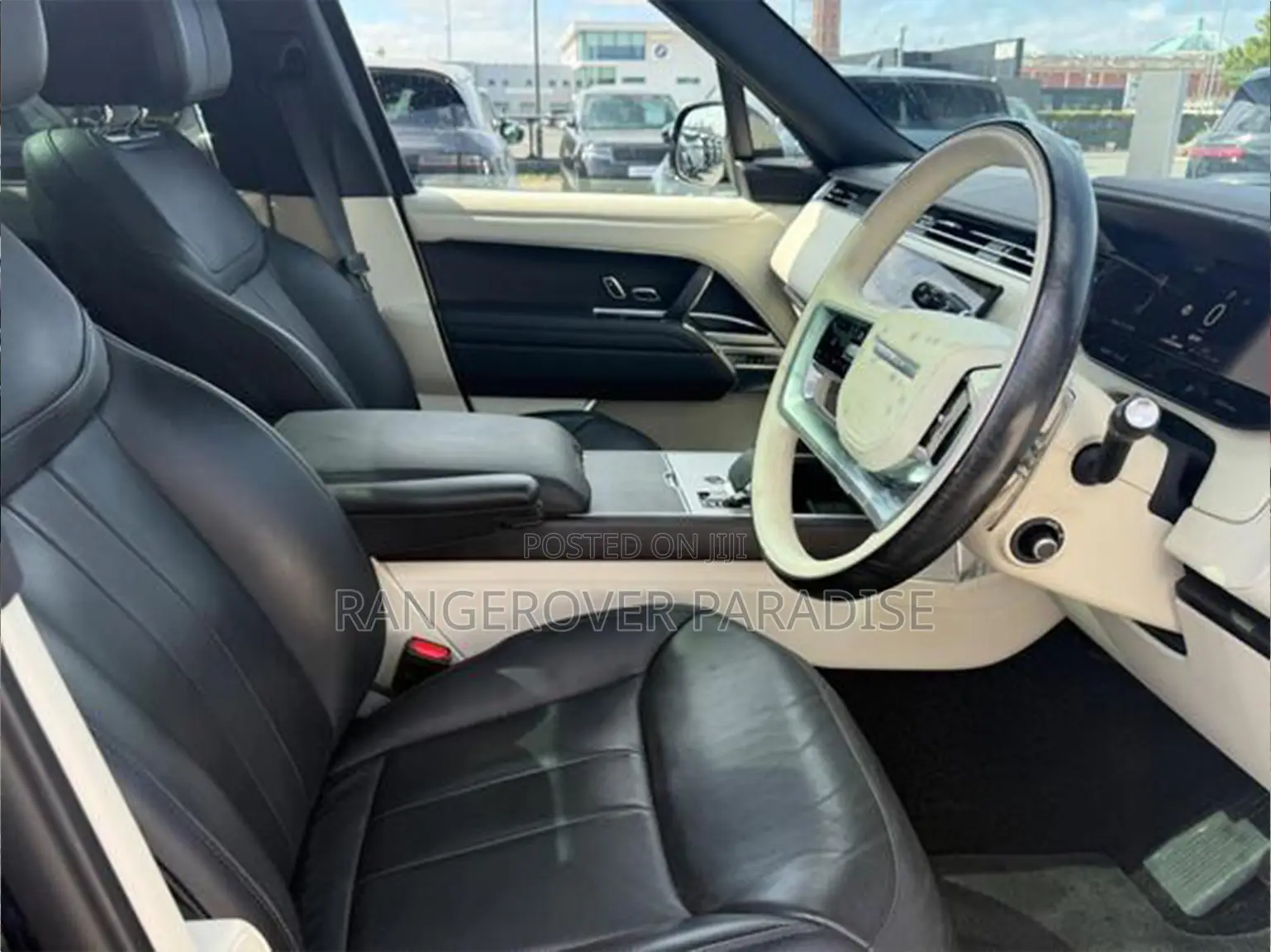 Land Rover Range Rover 2024 Black