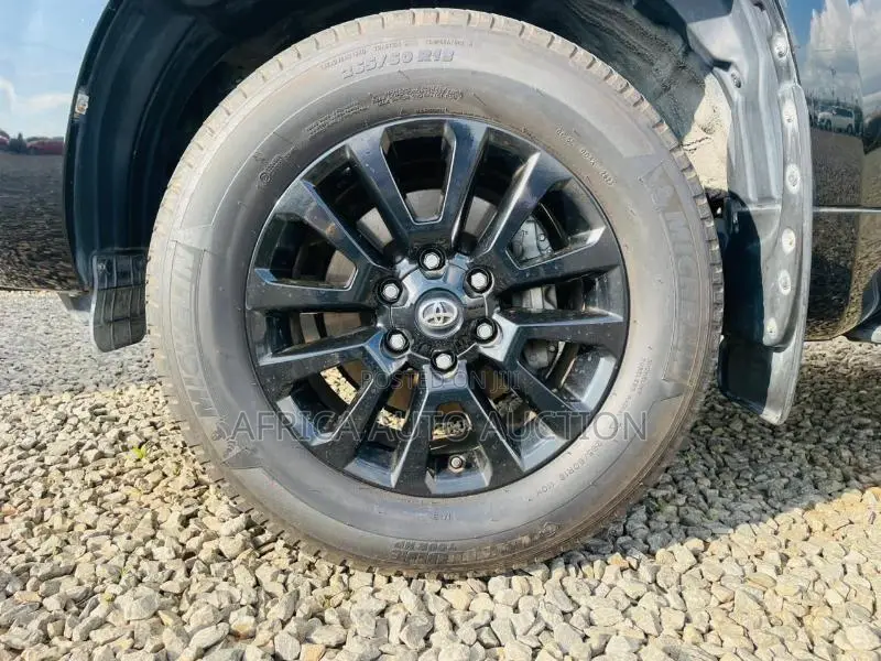 Toyota Land Cruiser Prado 4.0 Petrol TX 2021 Black