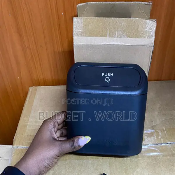 Small Car Garbage Container With Push-Button Lid Waterproof Body