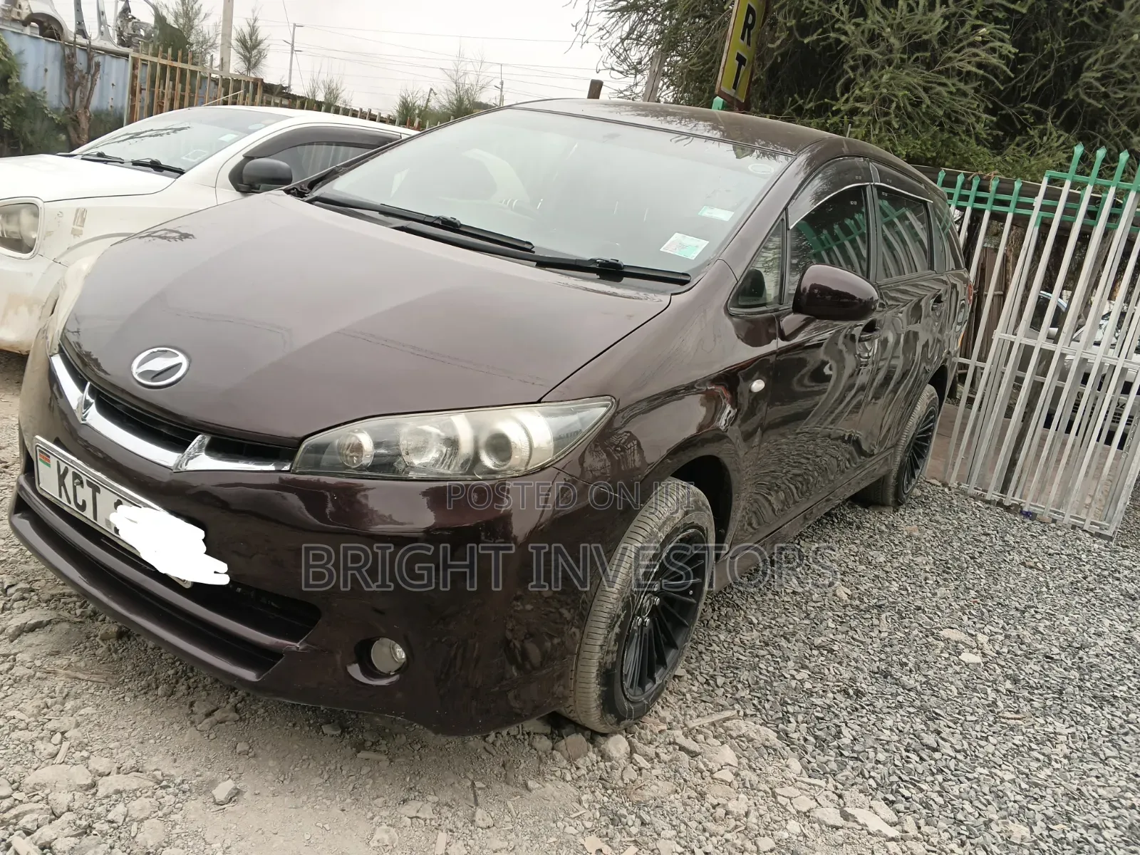 Toyota Wish 2014 Maroon
