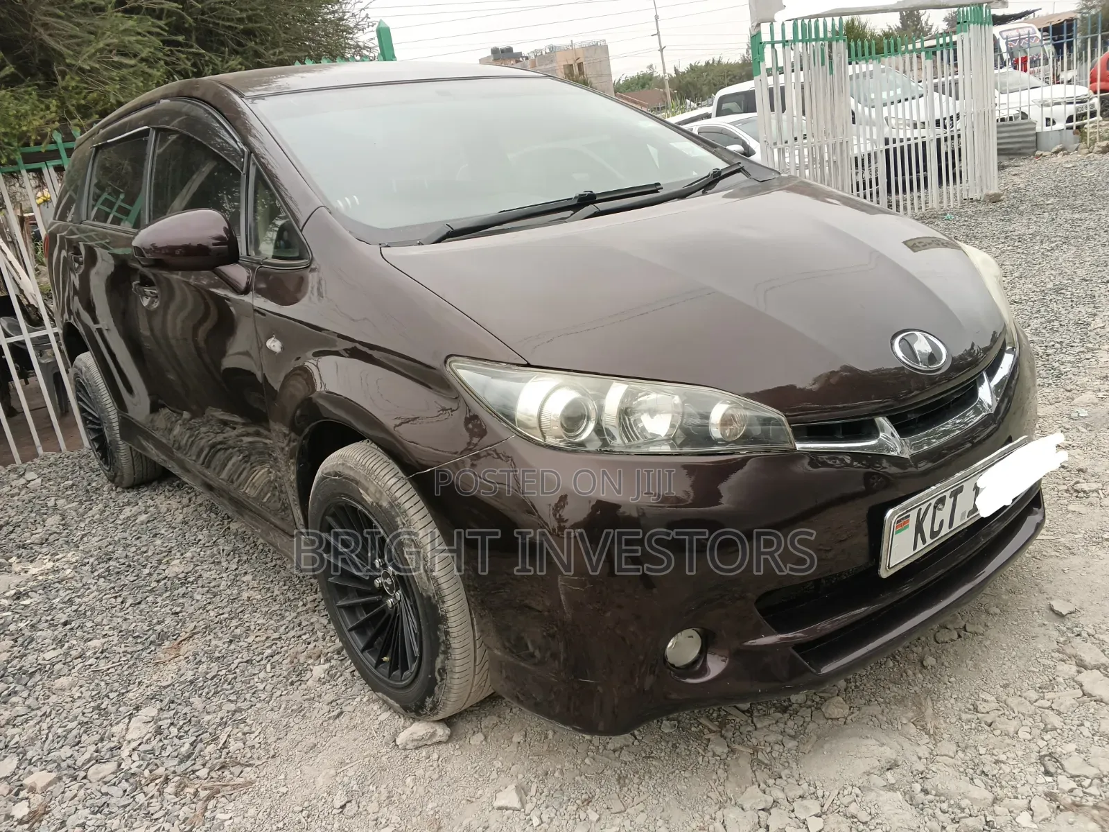 Toyota Wish 2014 Maroon