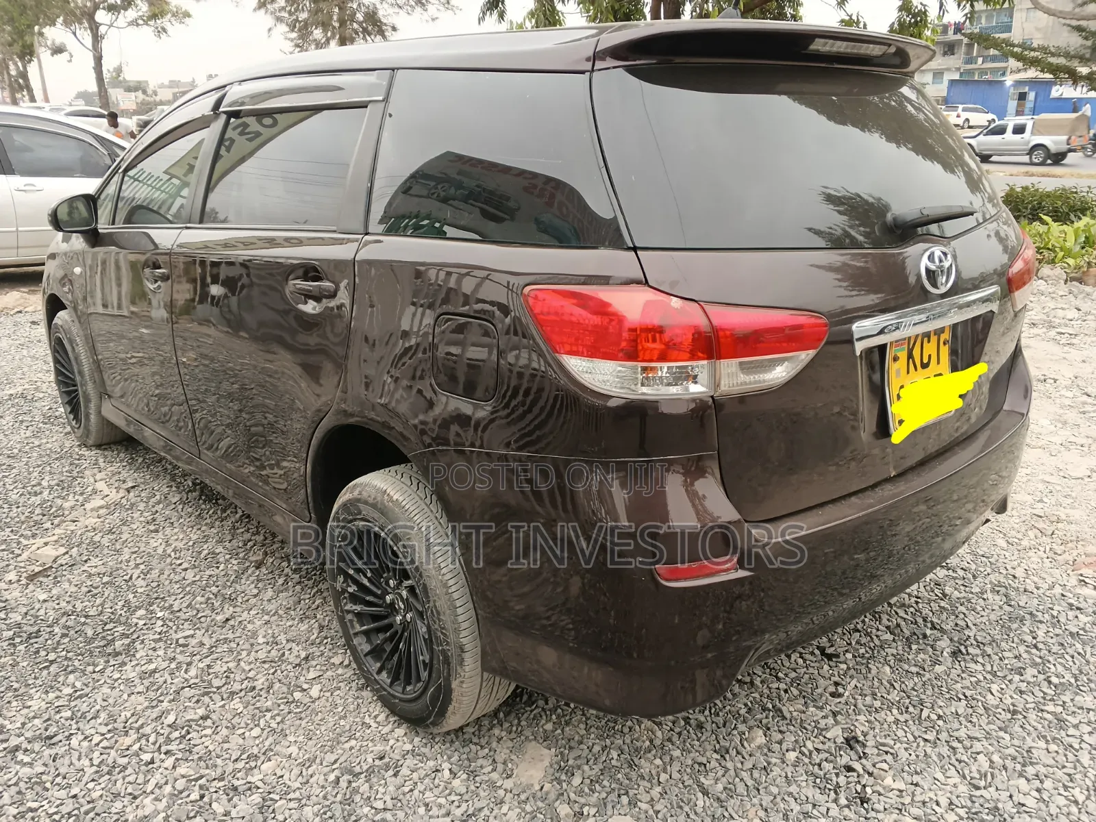 Toyota Wish 2014 Maroon