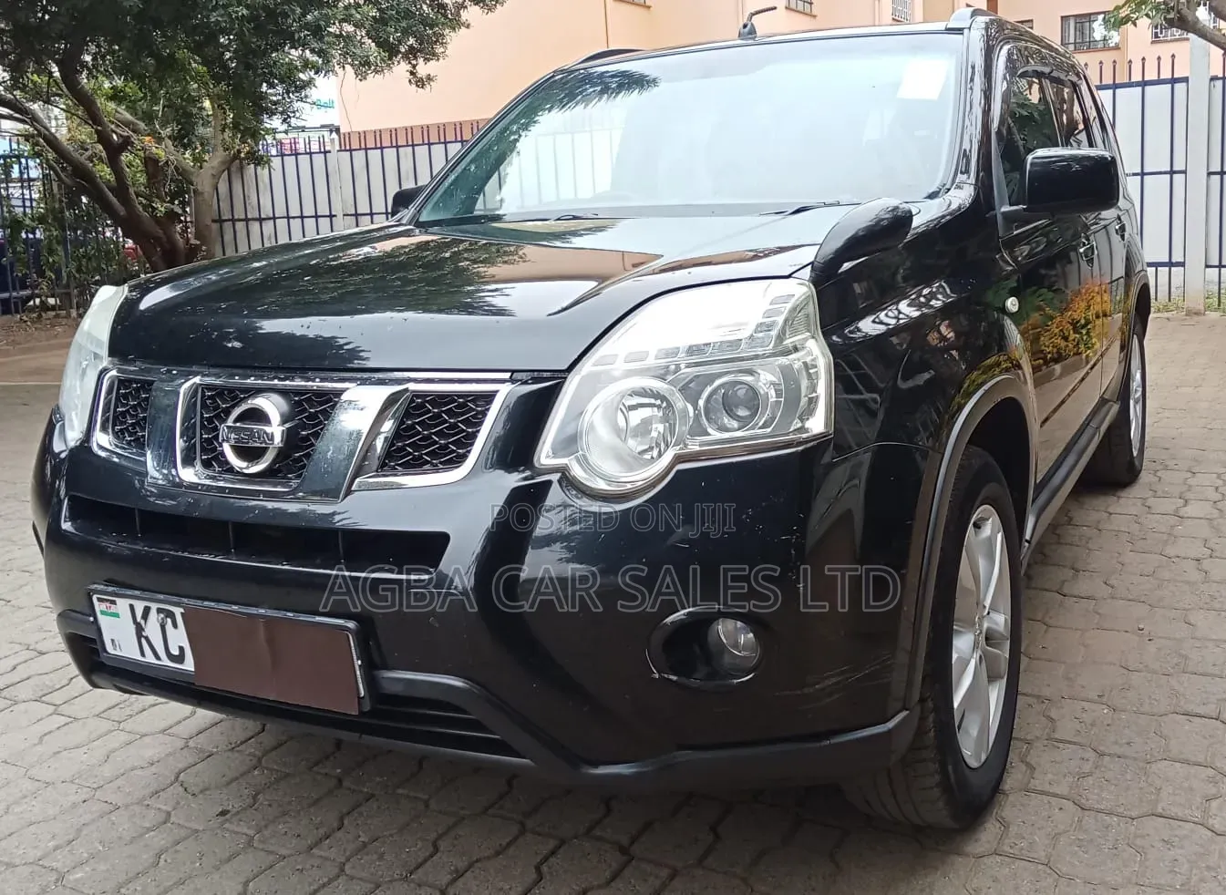 Nissan X-Trail 2012 Black