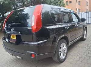 Nissan X-Trail 2012 Black