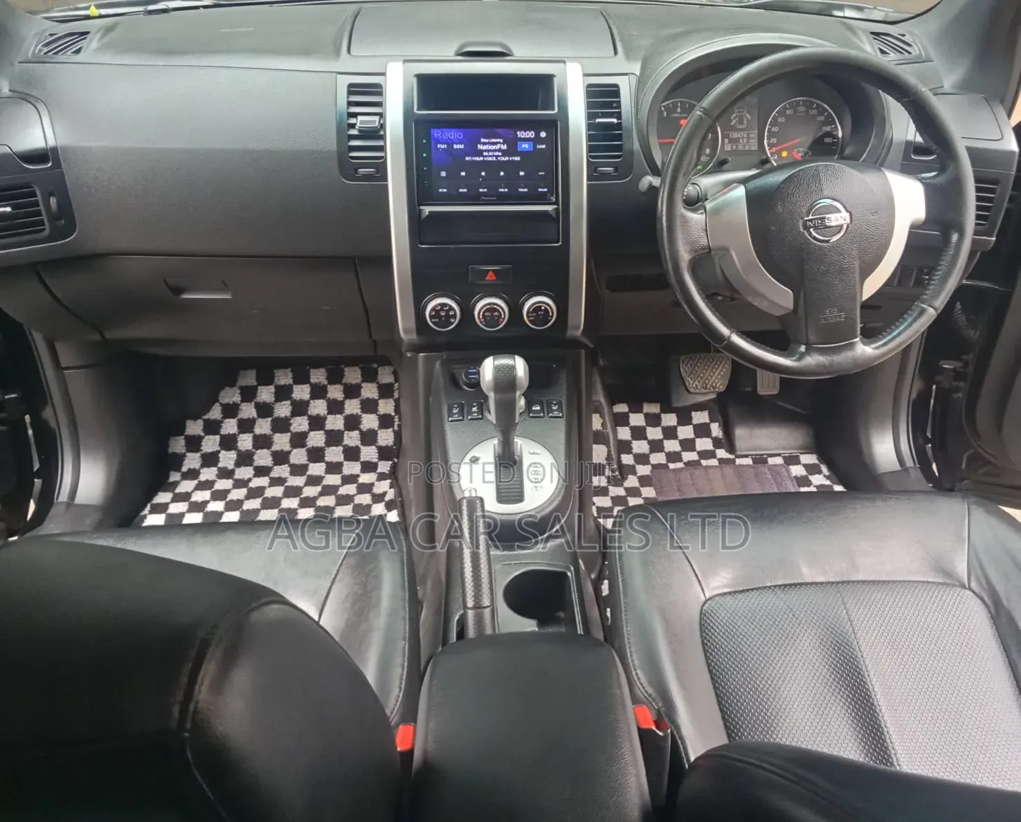 Nissan X-Trail 2012 Black