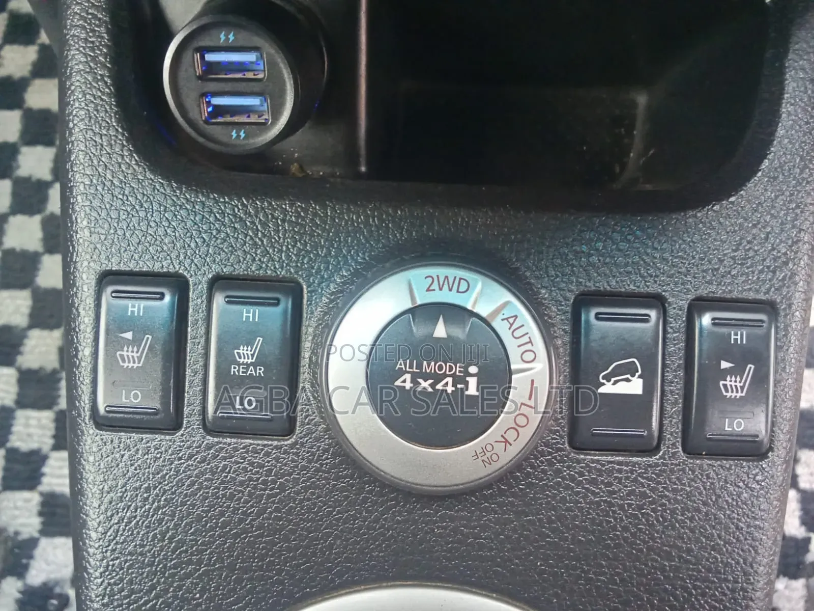 Nissan X-Trail 2012 Black