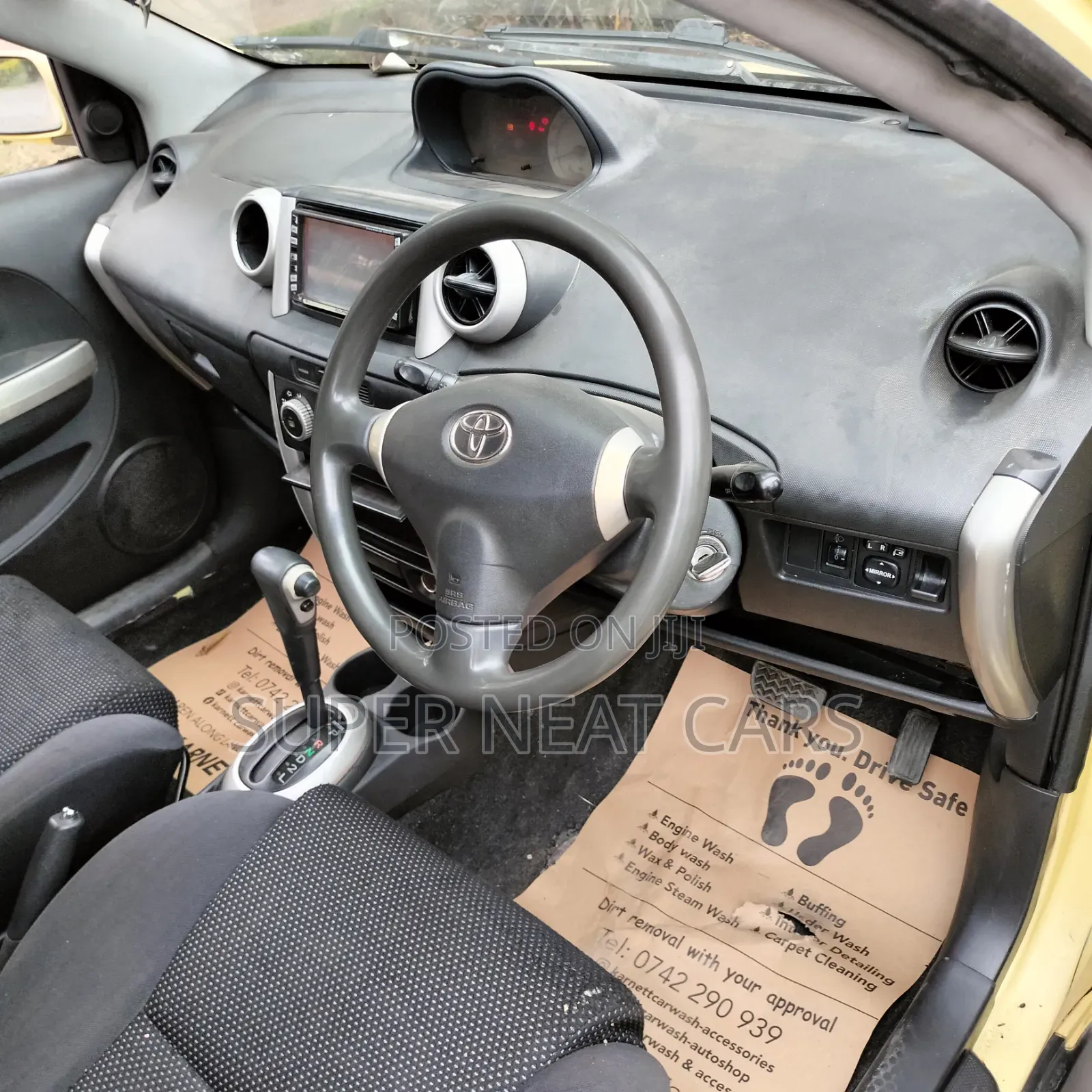 Toyota IST 2005 Gold