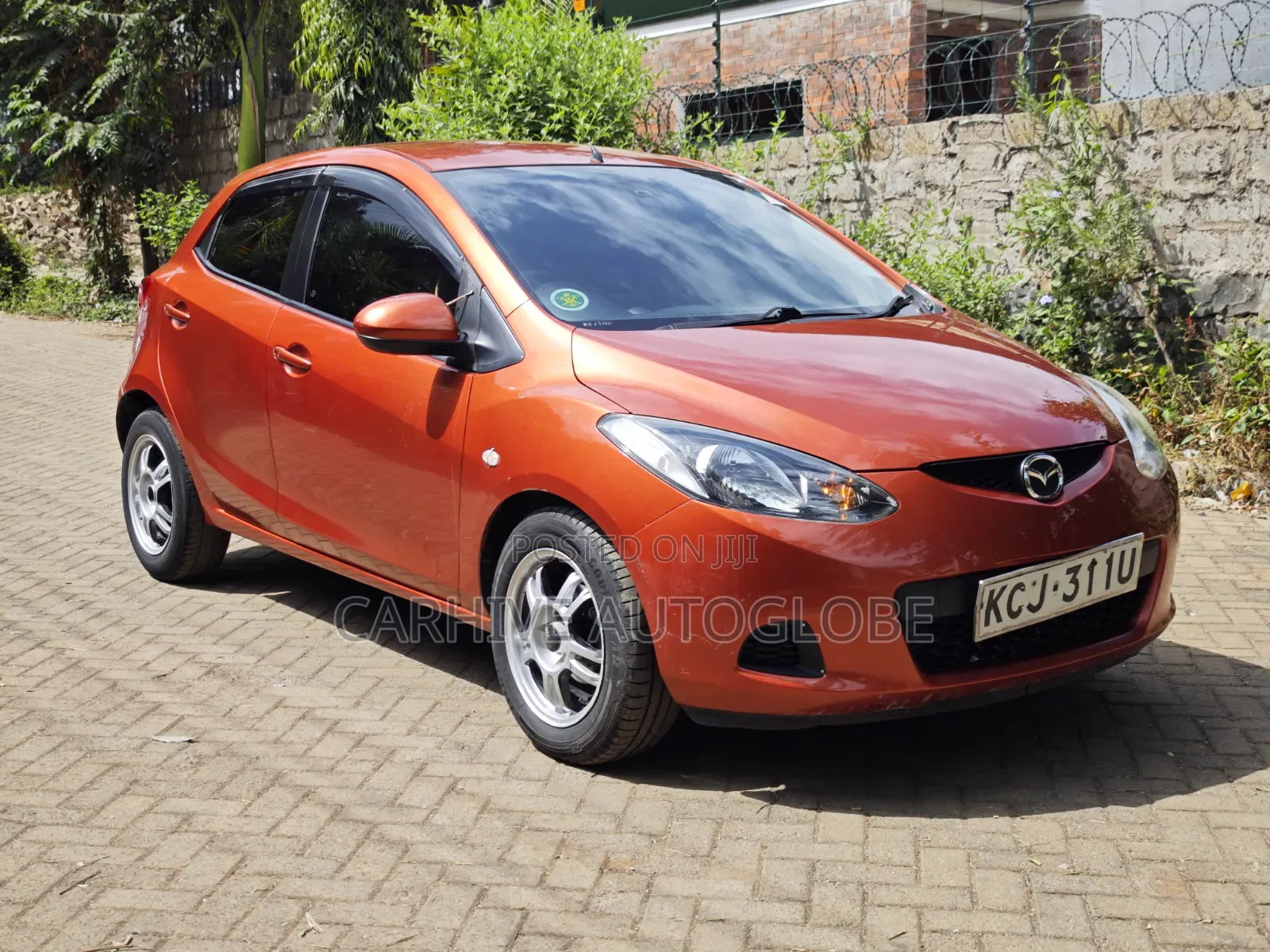Mazda Demio 2009 Orange