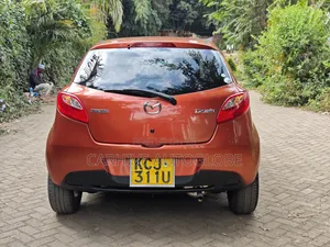 Mazda Demio 2009 Orange