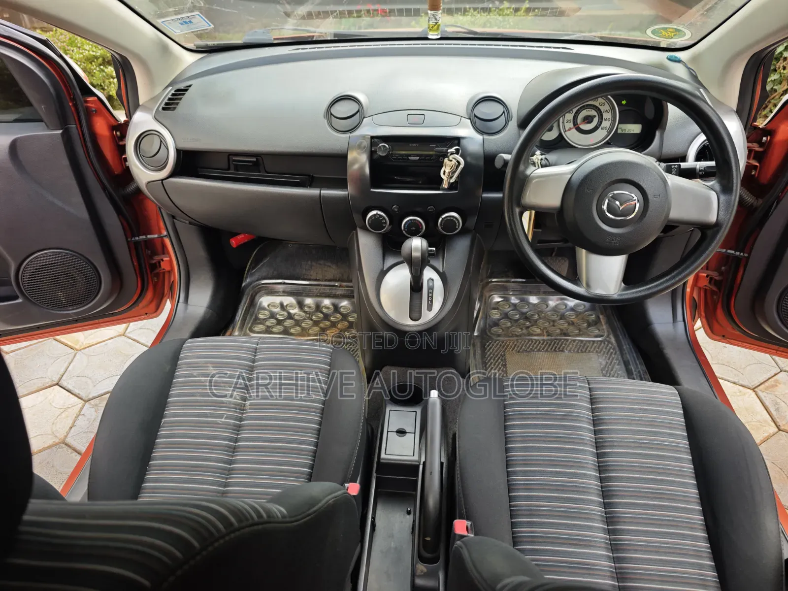 Mazda Demio 2009 Orange