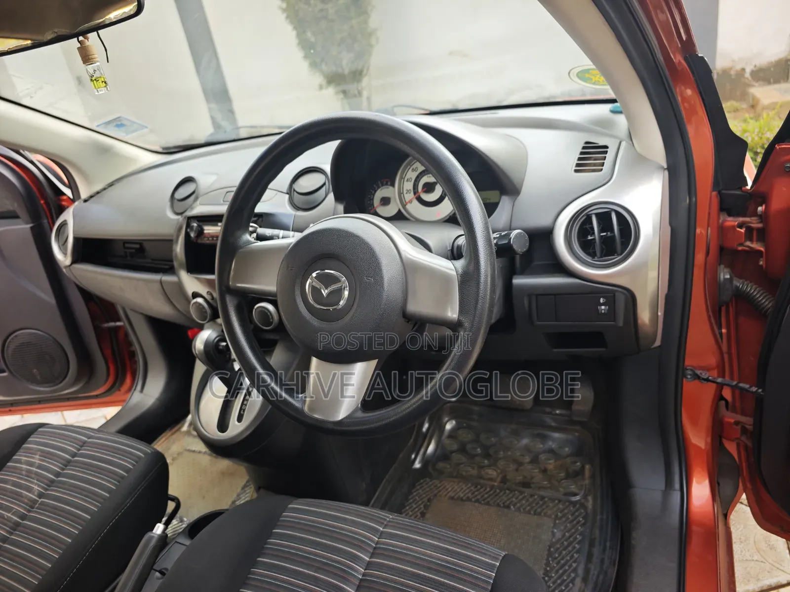 Mazda Demio 2009 Orange