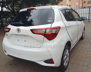 Toyota Vitz 2018 White
